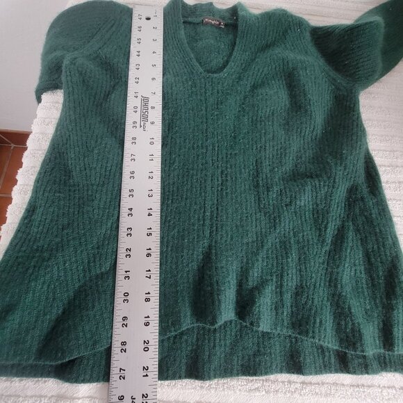 J.McLaughlin Womens Green V-Neck Ribbed Cashmere Wool Blend Sweater Size Medium - Picture 8 of 8